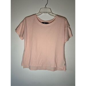North Face women’s short sleeve light pink t-shirt size S/P.  #13-1578